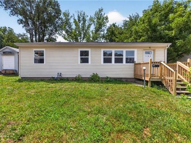 House for sale in Excelsior Springs, Missouri