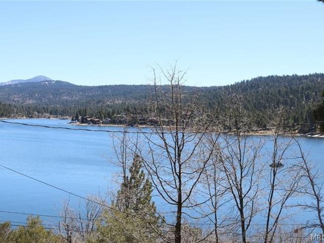 House for sale in Fawnskin, California