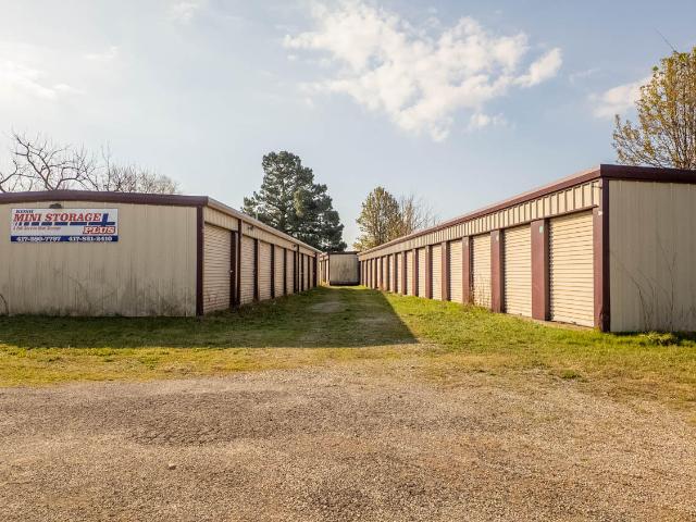 Commercial for sale in Koshkonong, Missouri