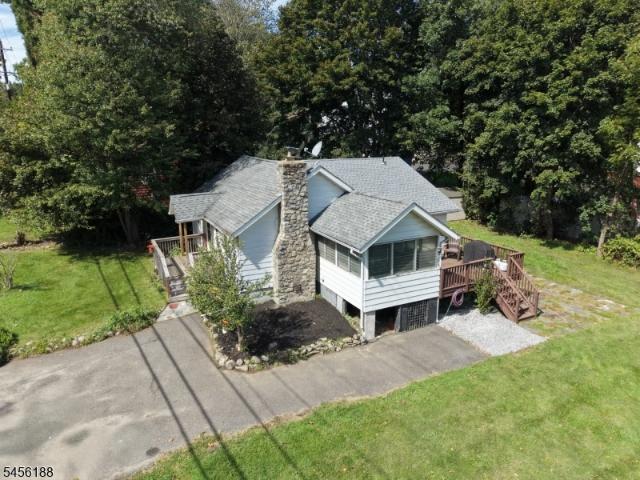 House for sale in Highland Lakes Country Club, Vernon Township