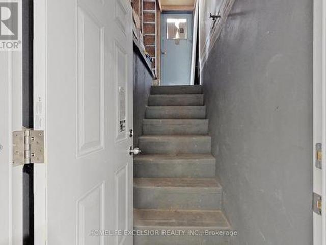 House for rent in Barrie, Ontario