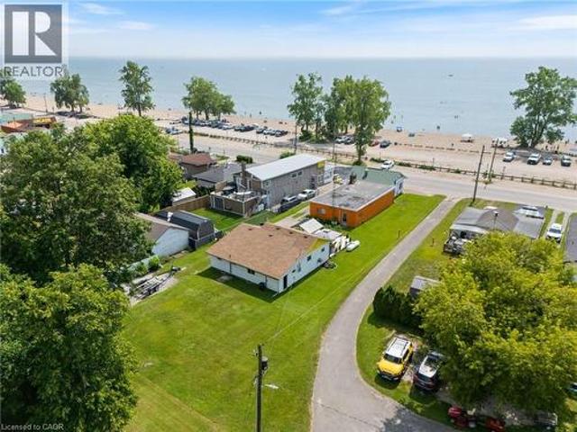 Commercial for rent in Turkey Point, Ontario