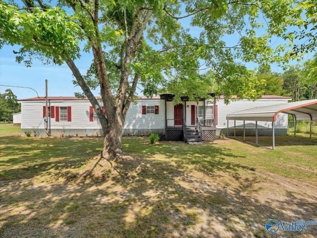 House for sale in New Hope, Alabama
