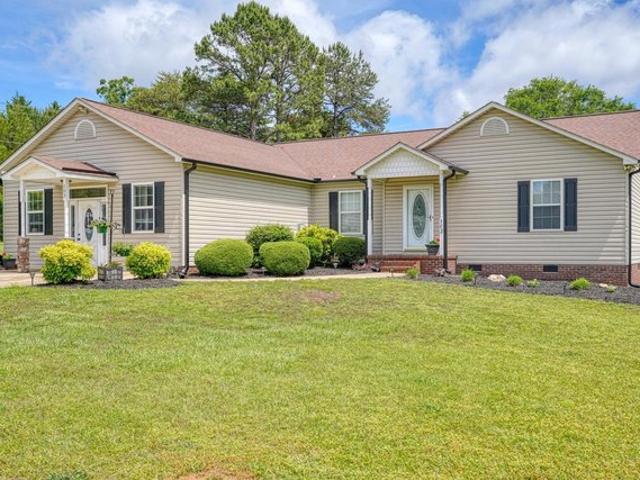 House for sale in Cheyenne Ridge, Campobello