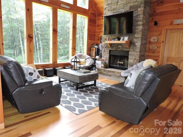 House for sale in Bakersville, North Carolina
