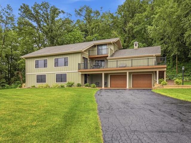 House for sale in Galena, Illinois