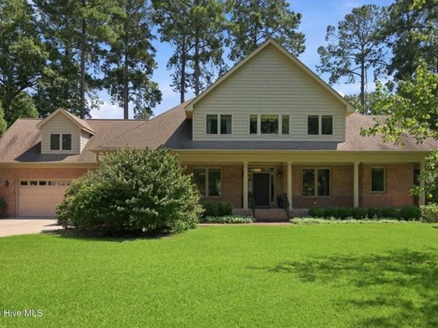 House for sale in Chocowinity, North Carolina