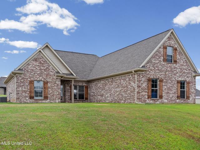 House for sale in Tate, Mississippi