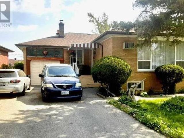 House for rent in Toronto