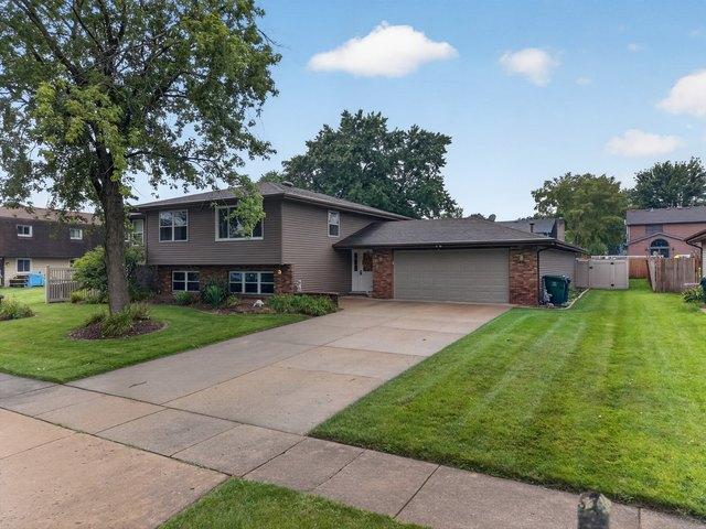 House for sale in Minooka, Illinois