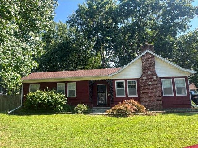 House for sale in Higginsville, Missouri