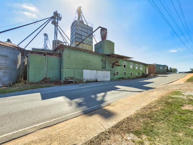 Commercial for sale in Adairville, Kentucky