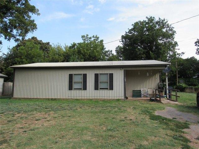 House for sale in Lindsay, Oklahoma