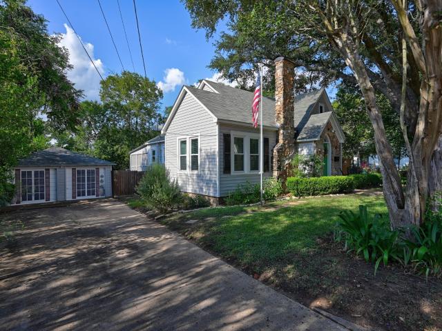 House for sale in Brenham, Washington County