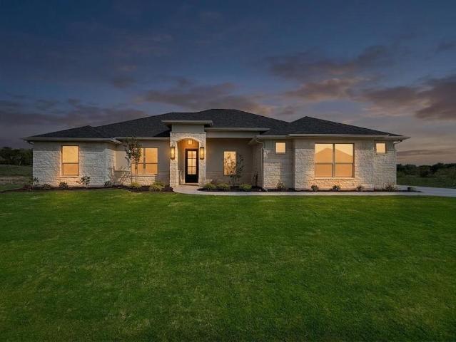 House for sale in Glen Rose, Texas