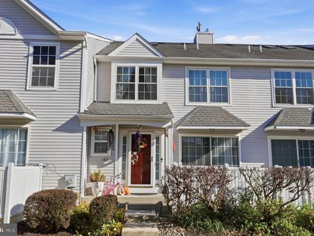 Townhouse for sale in Jamison, Warwick Township