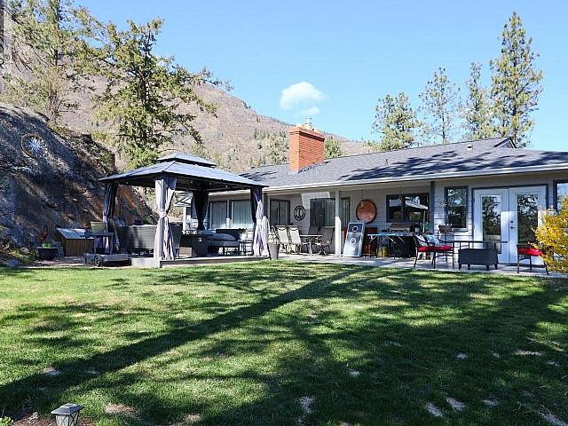 Condo for sale in British Columbia