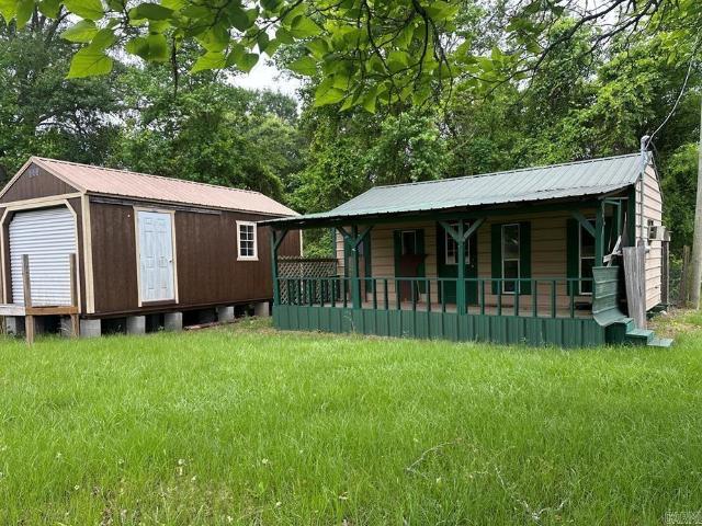 House for sale in Titus, Texas
