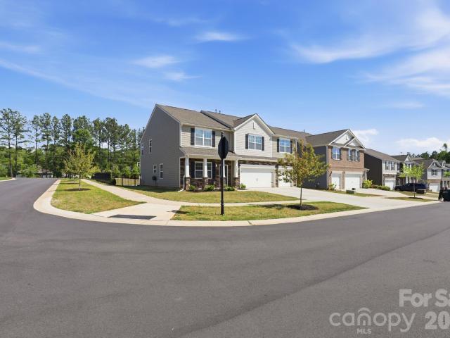 House for sale in Troutman, North Carolina