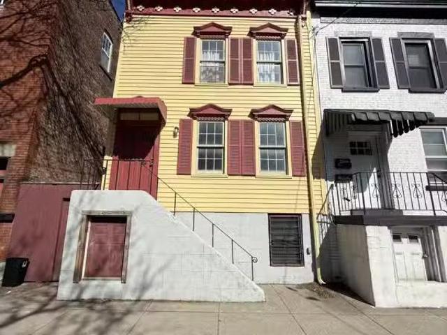 House for rent in Troy