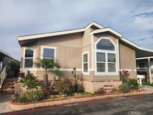 House for sale in Fountain Valley Mobile Home Estates, Fountain Valley