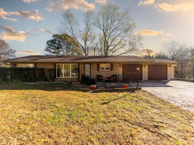 House for sale in Alton, Missouri