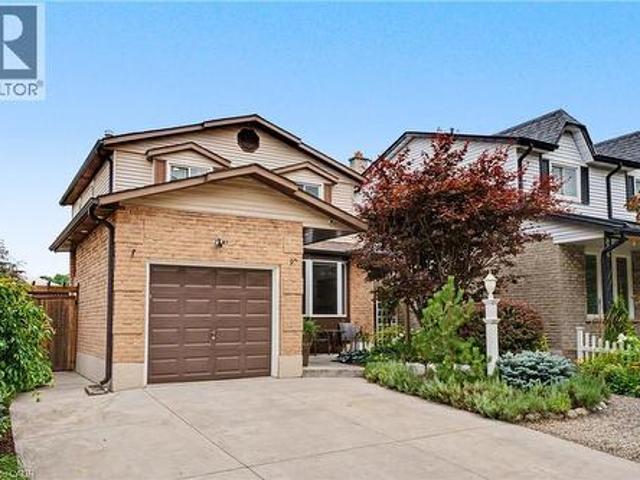 House for sale in Ancaster, Ontario