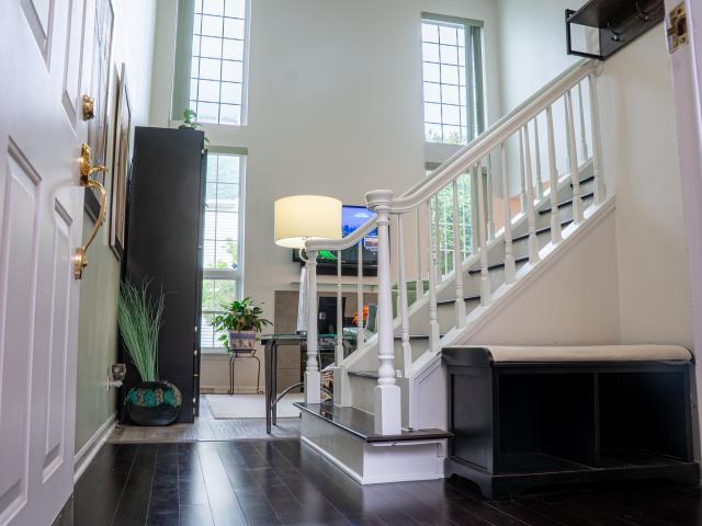 Townhouse for sale in Great Lakes, Illinois