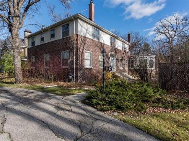 House for sale in East St. Paul, Manitoba