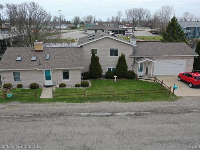 House for sale in Michigan