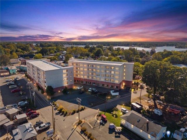 Condo for sale in Colonial Beach, Westmoreland County