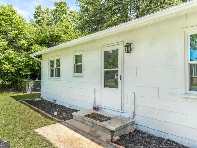 House for sale in Byron, Georgia