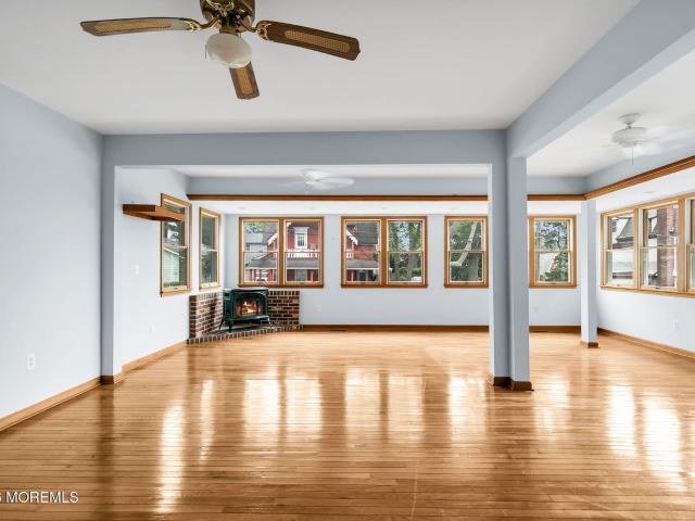 House for sale in Island Heights, New Jersey