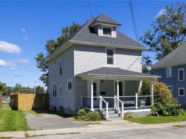 House for sale in Silver Springs, New York
