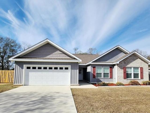 House for sale in Ashford, Alabama