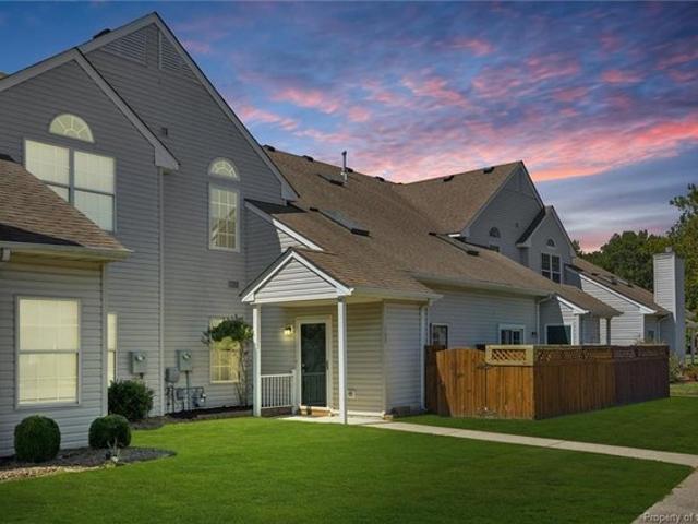 Townhouse for sale in Virginia