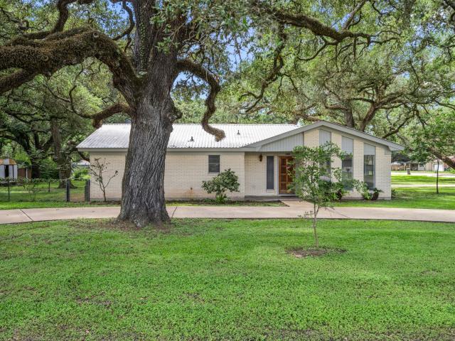 House for sale in Columbus, Texas