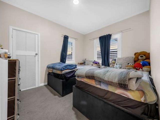 House for sale in Blockhouse Bay, Whau
