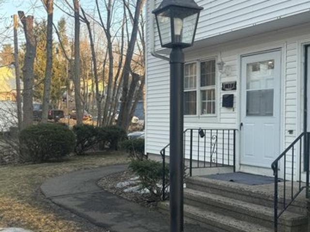 Townhouse for sale in Danbury, Connecticut