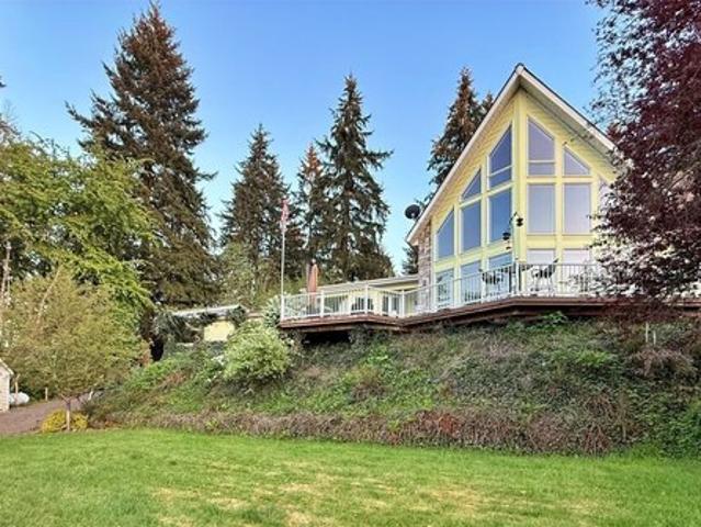 House for sale in Mossyrock, Washington