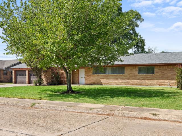 House for sale in Lake Jackson, Texas