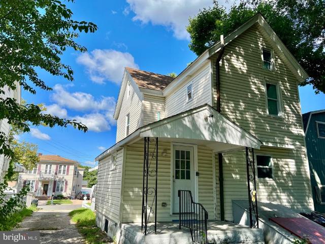 House for sale in Bridgeport, New Jersey