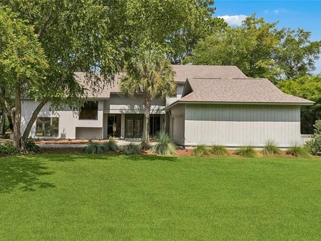 House for sale in Mandeville, Louisiana