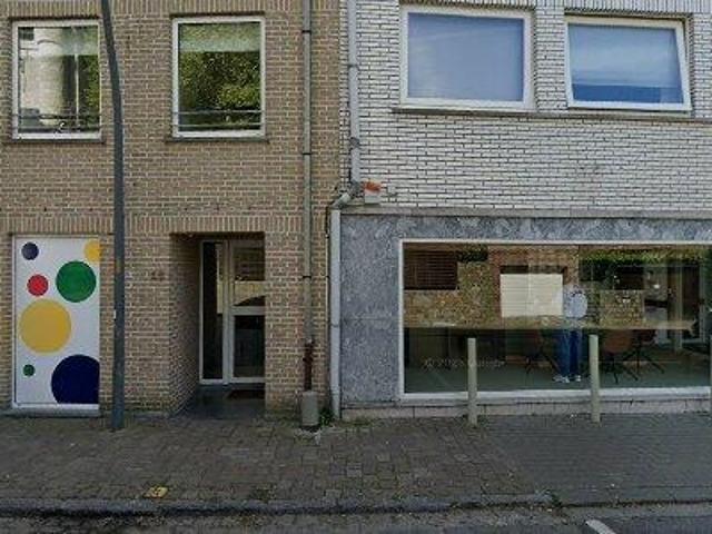 Bureau vente à Sint-pieters-leeuw, Brabant