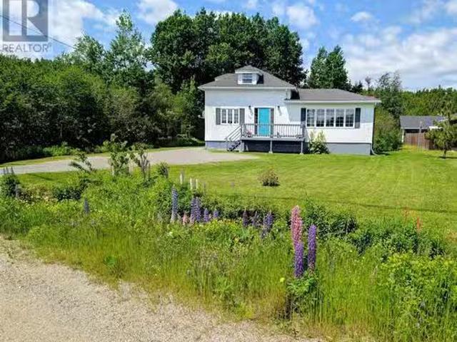 House for sale in Glovertown, Newfoundland And Labrador