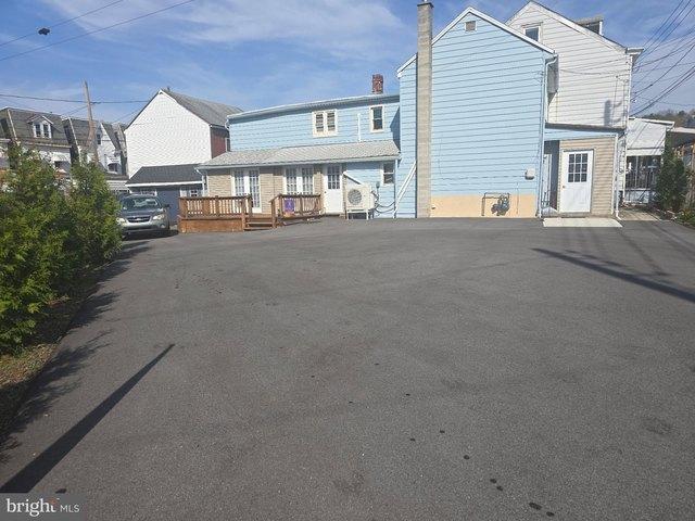 Townhouse for sale in Port Carbon, Pennsylvania