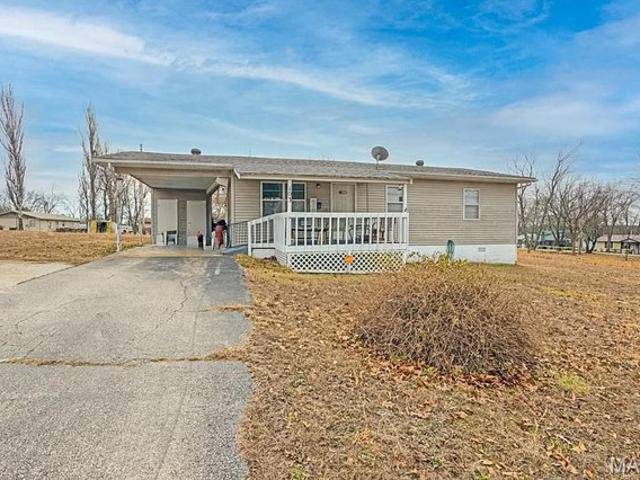 House for sale in Crocker, Missouri