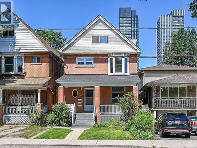 House for sale in Ancaster, Ontario