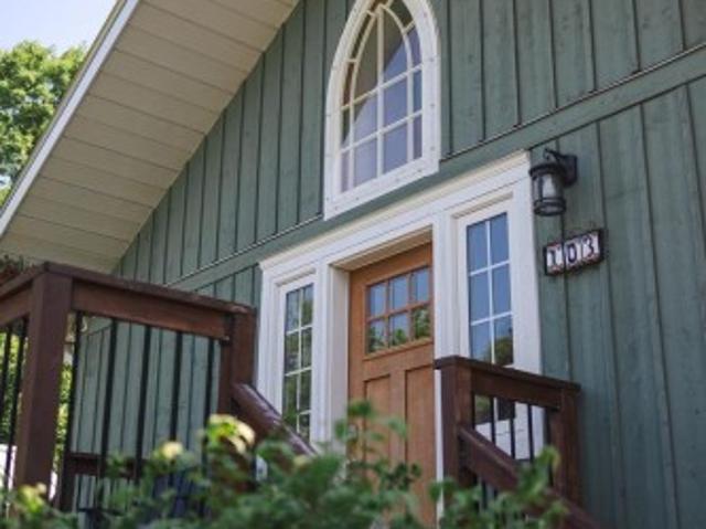 House for sale in Ontario
