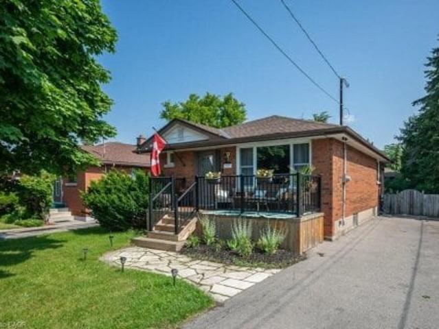 House for sale in Ancaster, Ontario